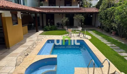 Casa com 5 dormitórios à venda, 200 m² por R$ 2.465.000,00 - Camboinhas - Niterói/RJ