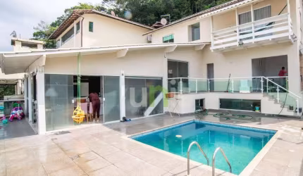 Casa com 4 dormitórios à venda, 352 m² por R$ 1.390.000 - Santo Antônio - Niterói/RJ