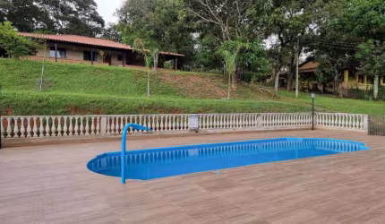 Sítio com Lazer Completo à Venda no Bairro Vale Quintas das Braúnas, em Juatuba | JUATUBA IMÓVEIS