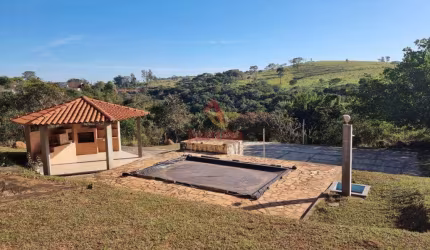 Casa com Piscina à Venda no Bairro Satélite, em Juatuba | JUATUBA IMÓVEIS