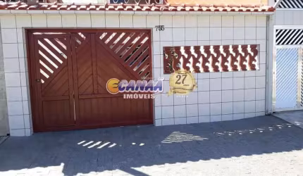 Sobrado com 3 dorms, Agenor de Campos, Mongaguá - R$ 420 mil, Cod: 7355