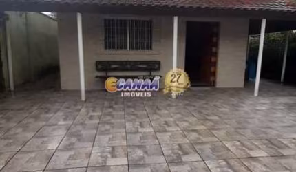 Casa com 3 dorms, Santa Eugênia, Mongaguá - R$ 450 mil, Cod: 10109