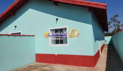 Casa com 2 quartos, Vila Vera Cruz, Mongaguá - R$ 308 mil, Cod: 10397
