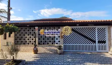 Casa com 5 dorms, Balneário Itaóca, Mongaguá - R$ 640 mil, Cod: 10562