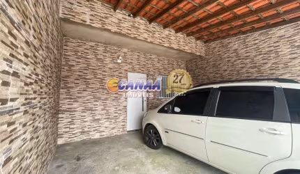 Sobrado com 3 dorms, Balneário Plataforma, Mongaguá - R$ 530 mil, Cod: 12191