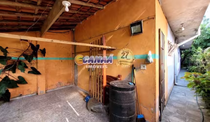 Sobrado com 2 quartos, Balneário Itaguai, Mongaguá - R$ 240 mil, Cod: 12391