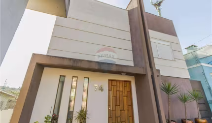 Casa com 4 quartos, 317m², à venda em Novo Hamburgo, Boa Vista