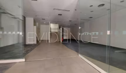 Prédio comercial  Inconfidência Mineira com 390 m²
