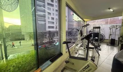 Salão comercial com 6 salas ao lado do metro Tatuapé.