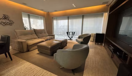 Apartamento à venda no condomínio Ilha de Santa Maria no Tatuapé com 156 m²
