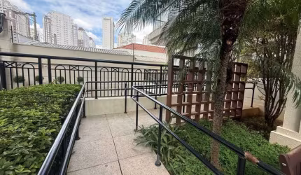 Apartamento térreo de 65 m² com ENTRADA EXCLUSIVA para LOCAÇÃO no Tatuapé - Sem condomínio e IPTU!
