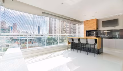 Apartamento mobiliado à venda no Tatuapé com 171 m² e VARANDA GOURMET