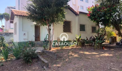 Casa com 3 quartos à venda, 120 m² - Sagrada Família - Belo Horizonte/MG