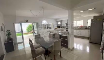Casa no Bairro Coloninha - Florianópolis