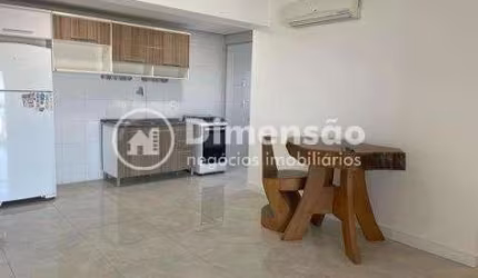 Apartamento á venda de 3 dormitórios sendo 1 suíte  - Praia Comprida