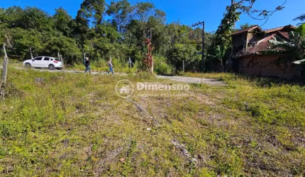 Terreno com viabilidade tanto comercial quanto residencial na Rod SC401.
