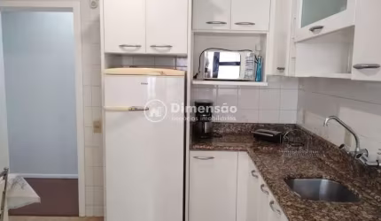 Ótimo apartamento de 2 dormitórios com vista Mar. 1 vaga de garagem livre.