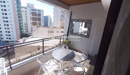 APARTAMENTO À VENDA EM ÁREA NOBRE DO CENTRO.