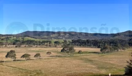 Lote para casa de campo em condomínio de luxo