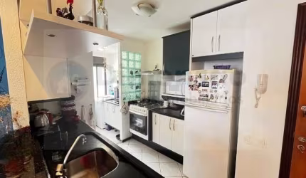 Apartamento a  Venda  de 3 dormitórios ( 1 suíte) Bairro Itacorubi Florianópolis