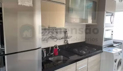APARTAMENTO DE 3 DORMITÓRIOS MOBILIADO NO BAIRRO AGRONÔMICA - FLORIANÓPOLIS