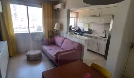 Apartamento Semi Mobiliado no bairro Agronômica - Florianópolis