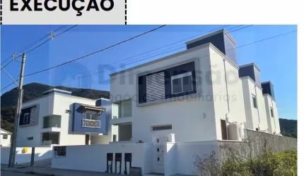 Casa 3 dorms, sendo 1 suite no Ribeirão da Ilha