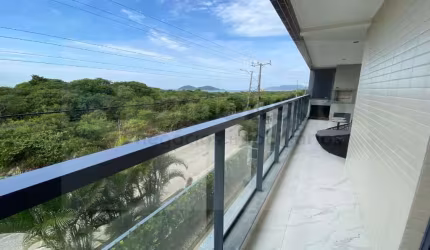 3 suites a 50 metros da Praia do Campeche