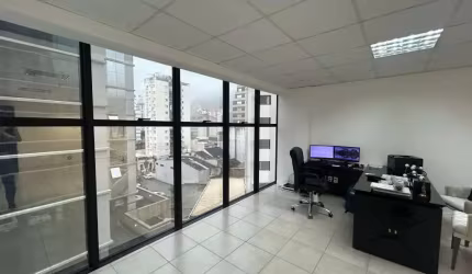 SALA COMERCIAL - EDIFICIO HANTEI OFFICE