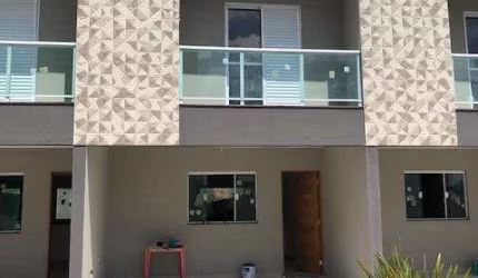 Casas com 3dormitorios no bairro Parque Santana em Mogi das cruzes