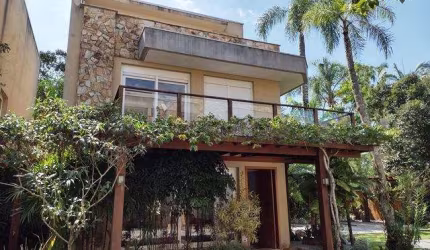 Casa com 4 suites na praia Barra do Una em São Sebastião