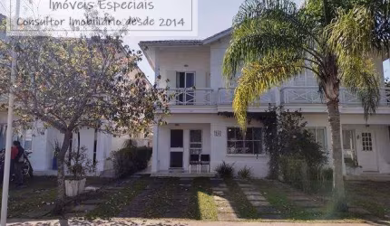 Casa com 3dorm em Maresias
