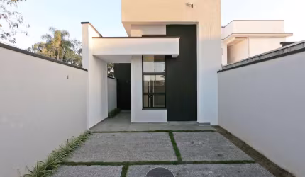 Casa com 3 dormitório na Vila da Prata