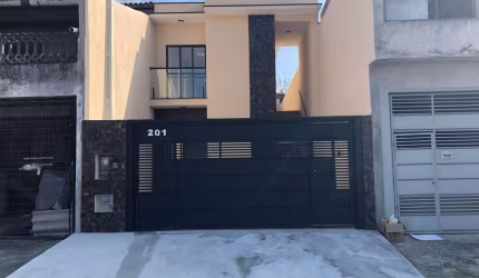 Casa com 4 dormitorios em Cesar de Souza
