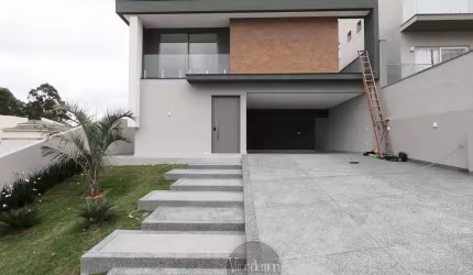 Casa com 4 suites e piscina no Real Park Aruja