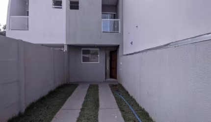 Casa com 2 suites em Mogi das Cruzes