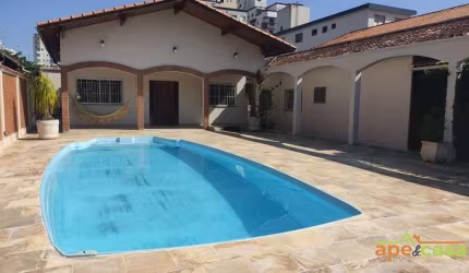 Casa com 4 quartos à venda em Guilhermina, Praia Grande , 194 m2 por R$ 2.000.000