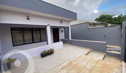 Casa com 4 quartos à venda na Rua Madre Mariana de Jesus Sousa Leite, 453, Jardim Dom Vieira, Campinas, 326 m2 por R$ 850.000