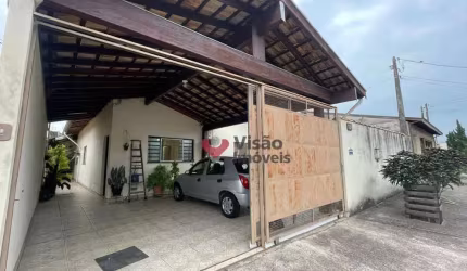 Casa com 3 dormitórios à venda, 218 m² por R$ 800.000,00 - Maria Áurea - Pindamonhangaba/SP