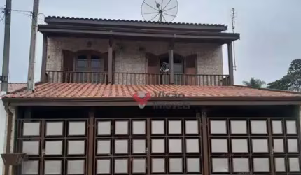 Sobrado com 3 dormitórios à venda, 146 m² por R$ 550.000,00 - Jardim Cristina - Pindamonhangaba/SP