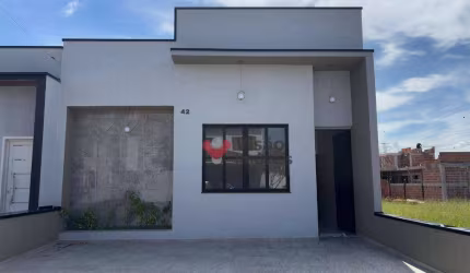 Casa com 3 dormitórios à venda, 103 m² por R$ 690.000 - Condomínio Residencial e Comercial Laguna - Pindamonhangaba/São Paulo
