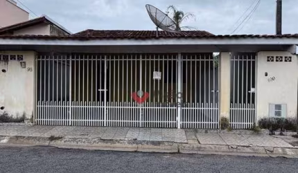 Casa com 3 dormitórios à venda, 134 m² por R$ 320.000 - Conjunto Residencial Araretama - Pindamonhangaba/SP