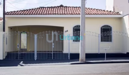 Casa 03 Dorm. em Vila Sao Jose  -  São Carlos