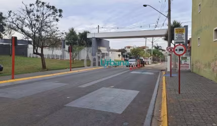 Terreno em condomínio fechado à venda no Condomínio Aquarela, São Carlos  por R$ 300.000