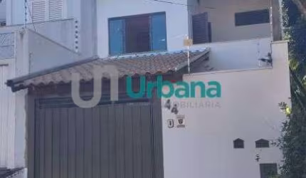 Casa á venda