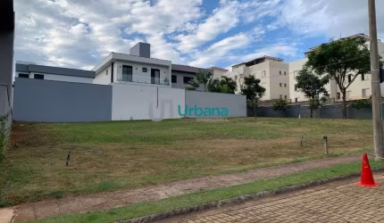 Terreno à venda no Condomínio Aquarela, São Carlos  por R$ 280.000
