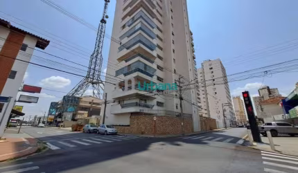 Apartamento com 3 quartos à venda no Centro, São Carlos  por R$ 795.000