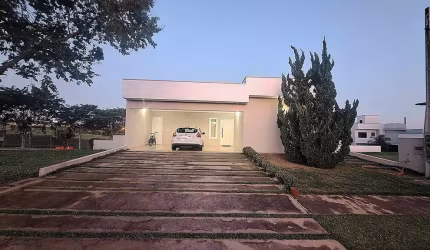 Casa no Condomínio Residencial Central Parque - Salto/SP