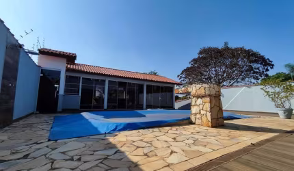 Casa à venda no Condomínio Terras de Santa Rosa - Salto/SP