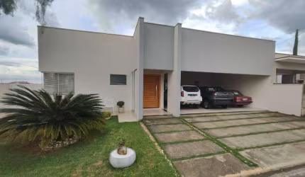 Casa à venda no Condomínio Lagos D'Icaraí - Salto/SP